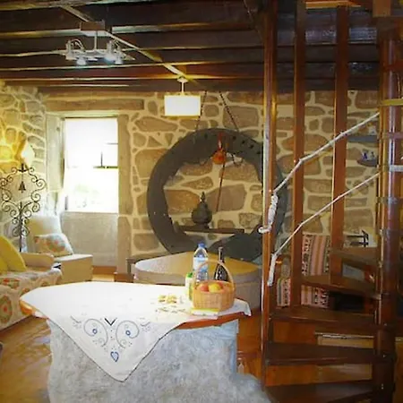 Charming House In With View B Hébergement de vacances *