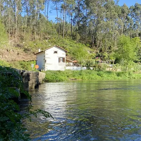 Charming House In With View B Hébergement de vacances