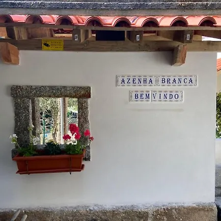 Nyaraló Charming House In With View B