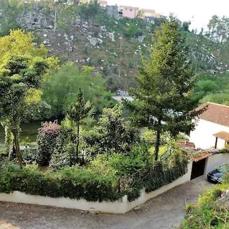Charming House In With View B Nyaraló