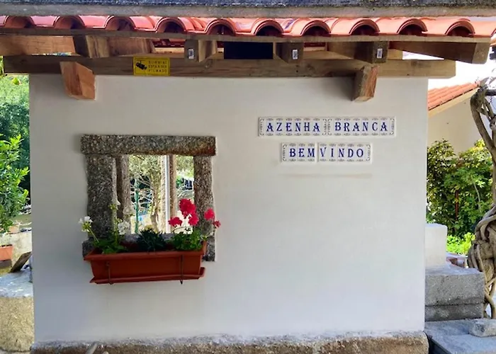 Charming House In With View B Nyaraló *