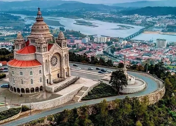 Charming House In With View B Nyaraló *