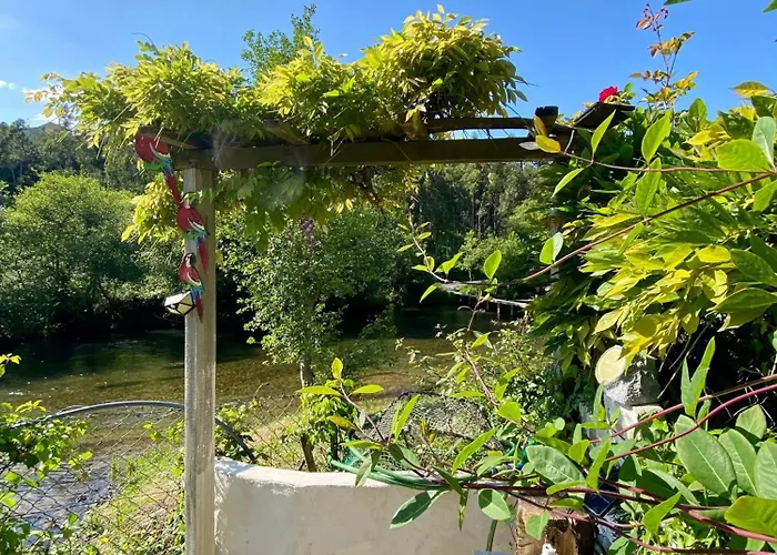 Charming House In With View B Nyaraló *